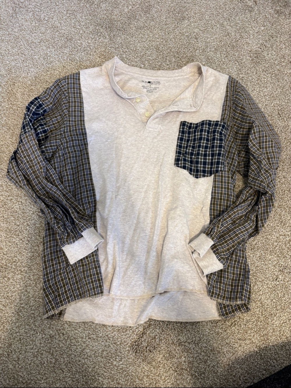 Women's Two-Tone Long Sleeve Henley Tee with Plaid Sleeves - Light Gray & Navy